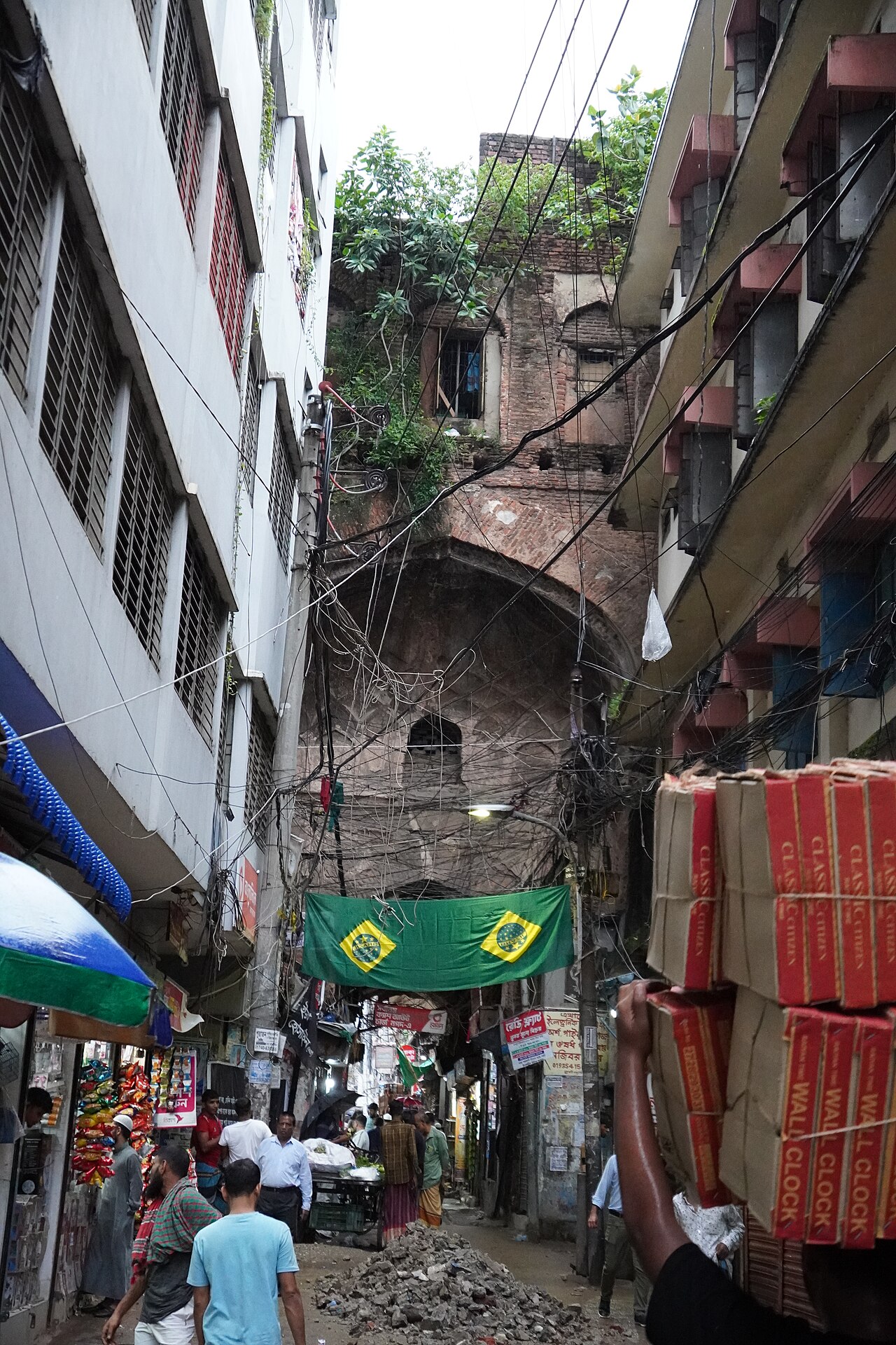 বড় কাটরা ঢাকা: মুঘল সরাইখানা 2 বড় কাটরা