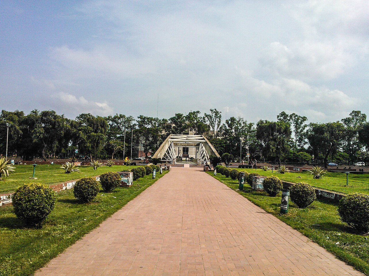 চন্দ্রিমা উদ্যান ঢাকা