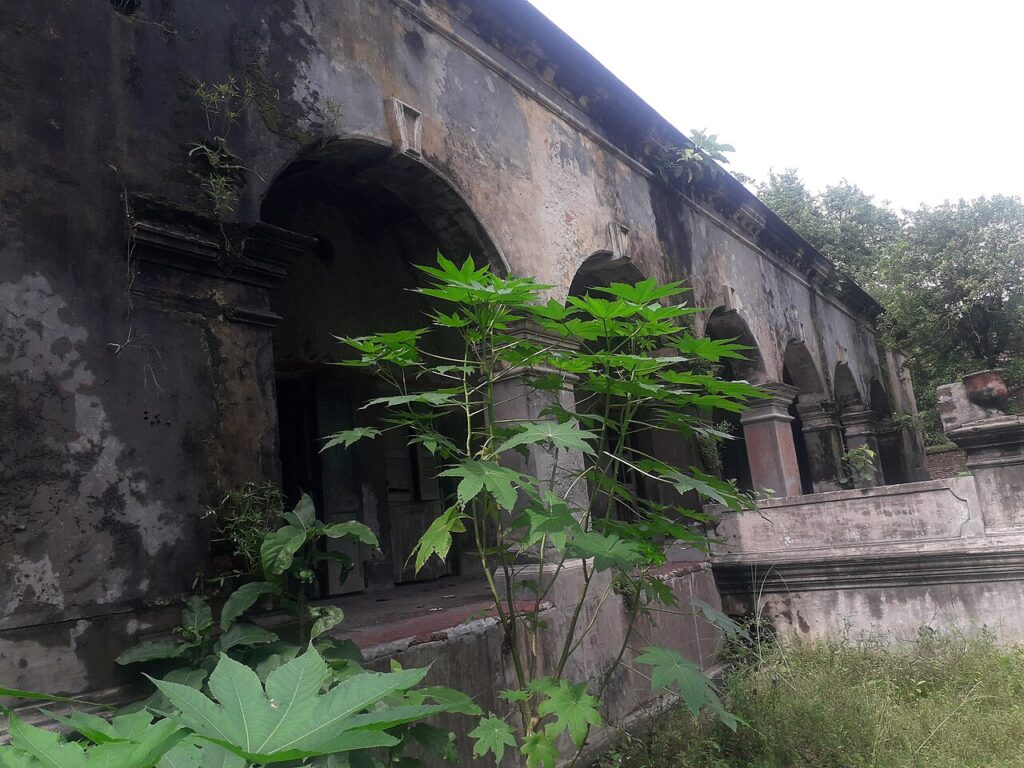 মন্থনা জমিদার বাড়ি (দেবী চৌধুরাণী রাজবাড়ী), পীরগাছা