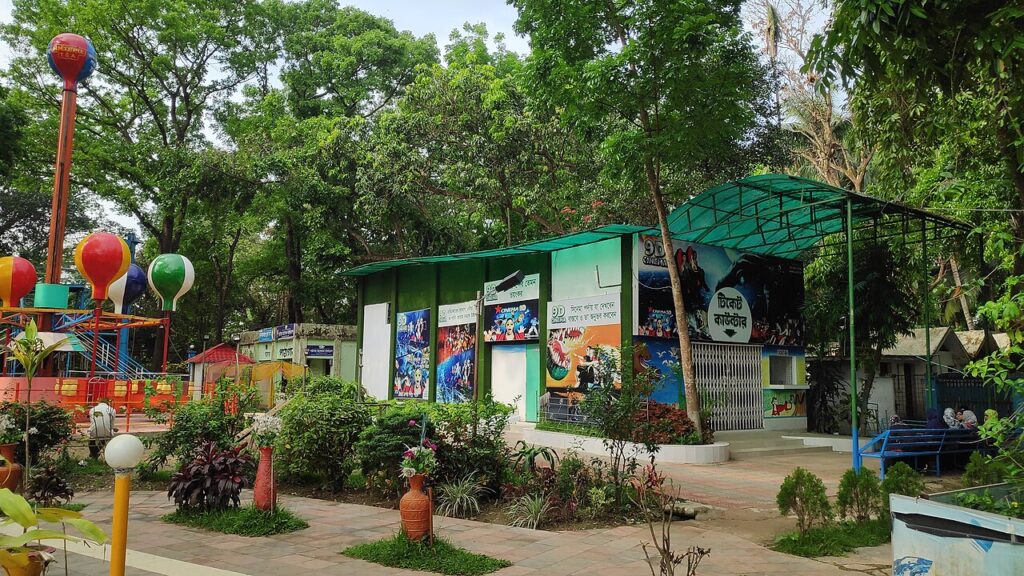 ধর্মসাগর: কুমিল্লার ঐতিহাসিক দিঘি ও ভ্রমণ গাইড 1 ধর্মসাগর দিঘি, কুমিল্লা