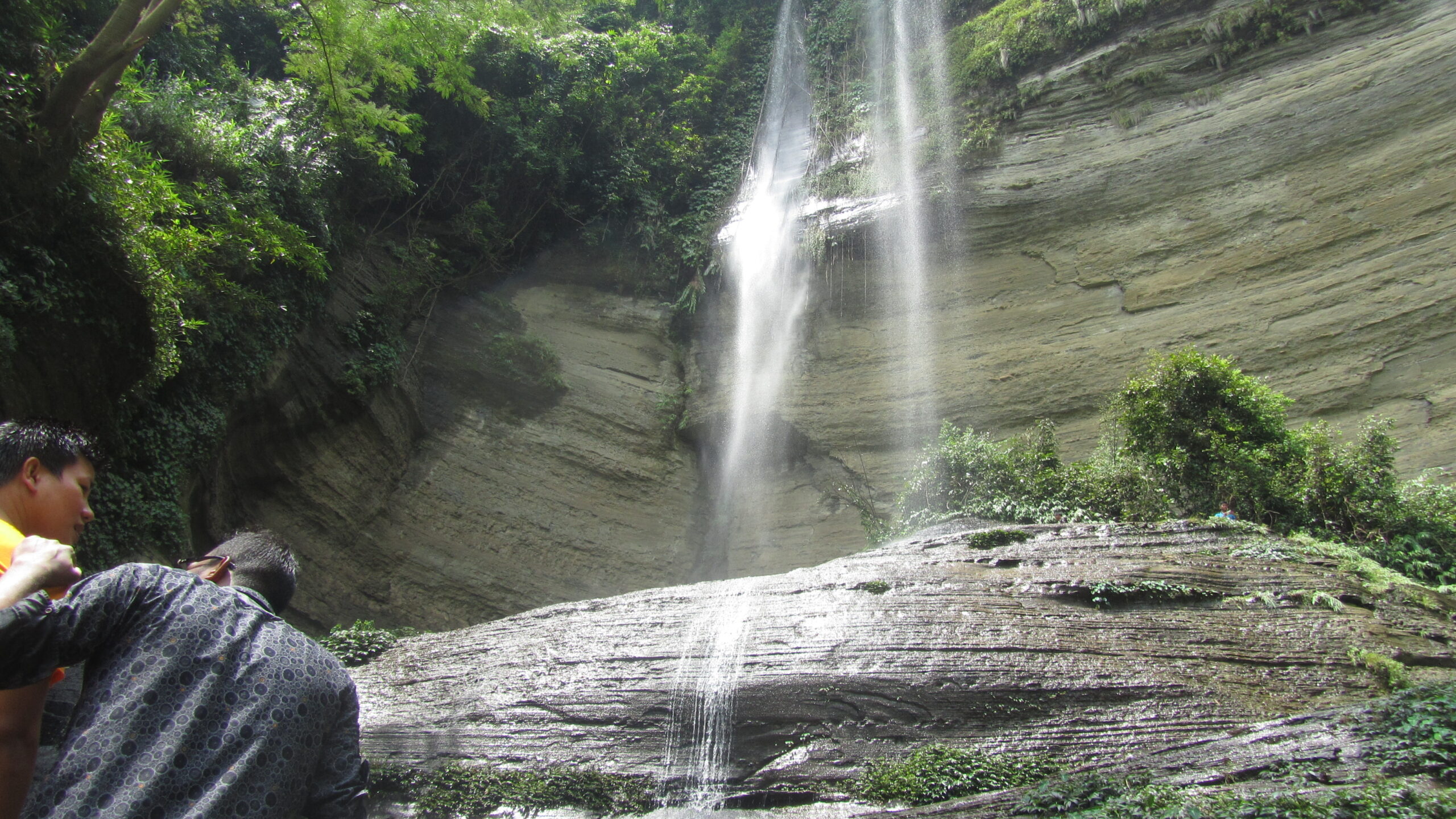 শুভলং ঝর্ণা রাঙামাটি