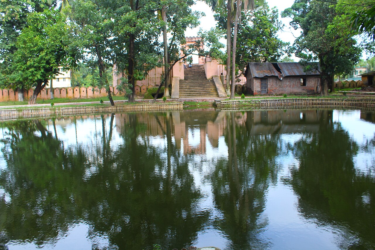 ইদ্রাকপুর দুর্গের পুকুর, মুন্সীগঞ্জ