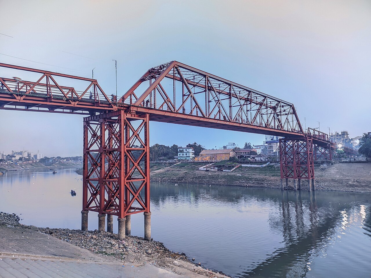 কীন ব্রিজ সিলেট: সুরমা নদীর ঐতিহাসিক সেতু 2 সুরমা নদীর উপর কীন ব্রিজ