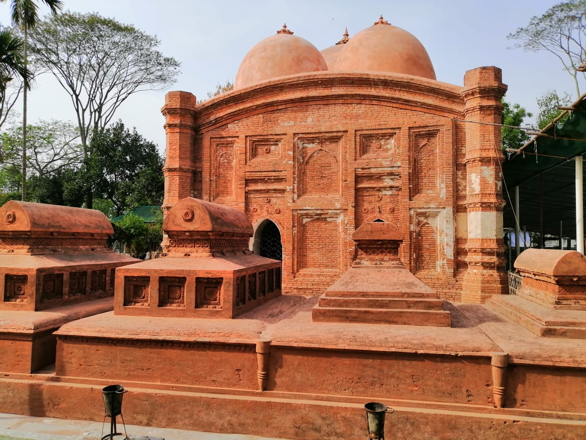 কুতুব শাহ মসজিদ অষ্টগ্রাম ২০২১ সালের দৃশ্য