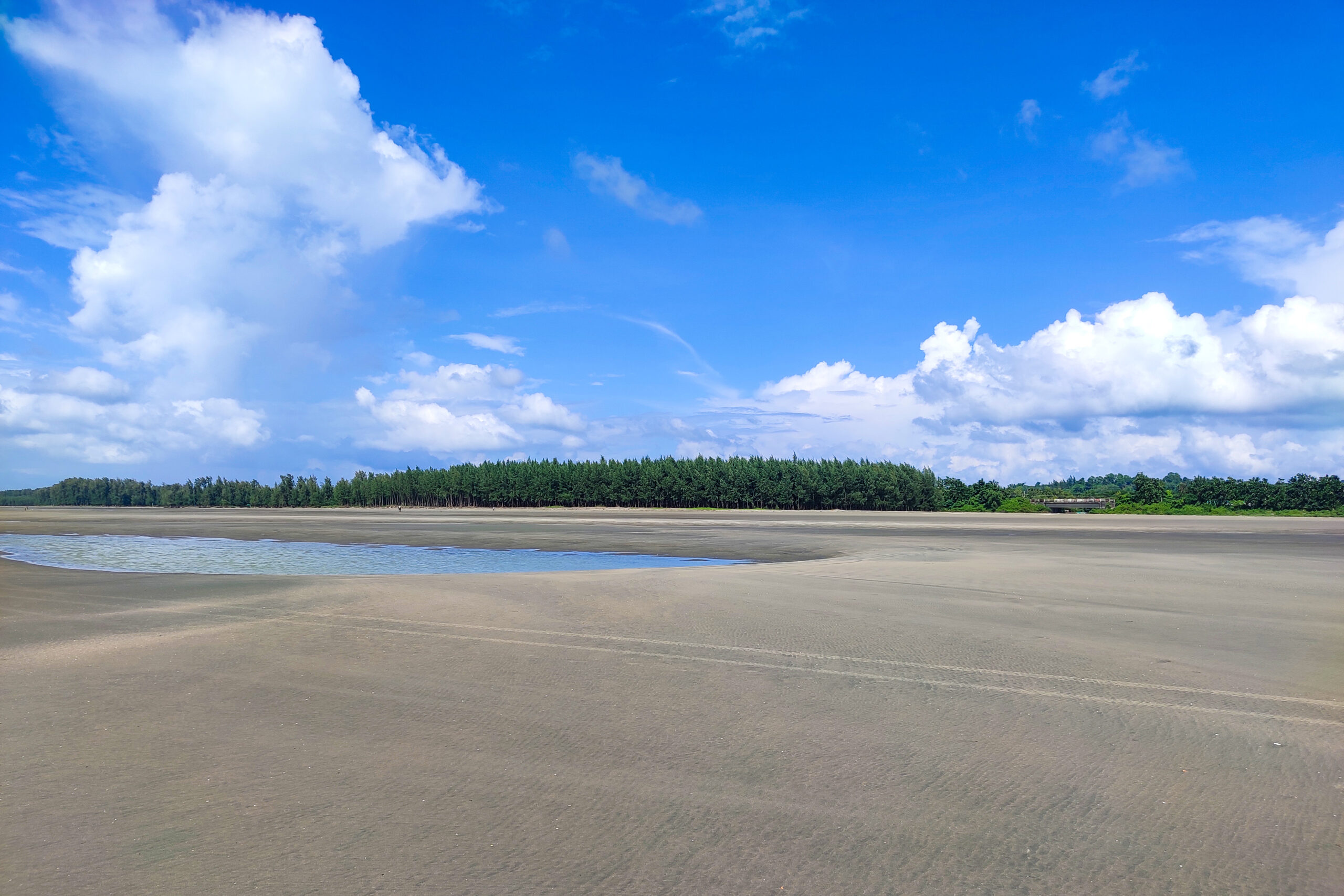 সী পার্ল বিচ রিসোর্ট কক্সবাজার (সাবেক রয়্যাল টিউলিপ): রুম ভাড়া, সুবিধা ও যাওয়ার উপায় 1 ইনানী বিচ, কক্সবাজার