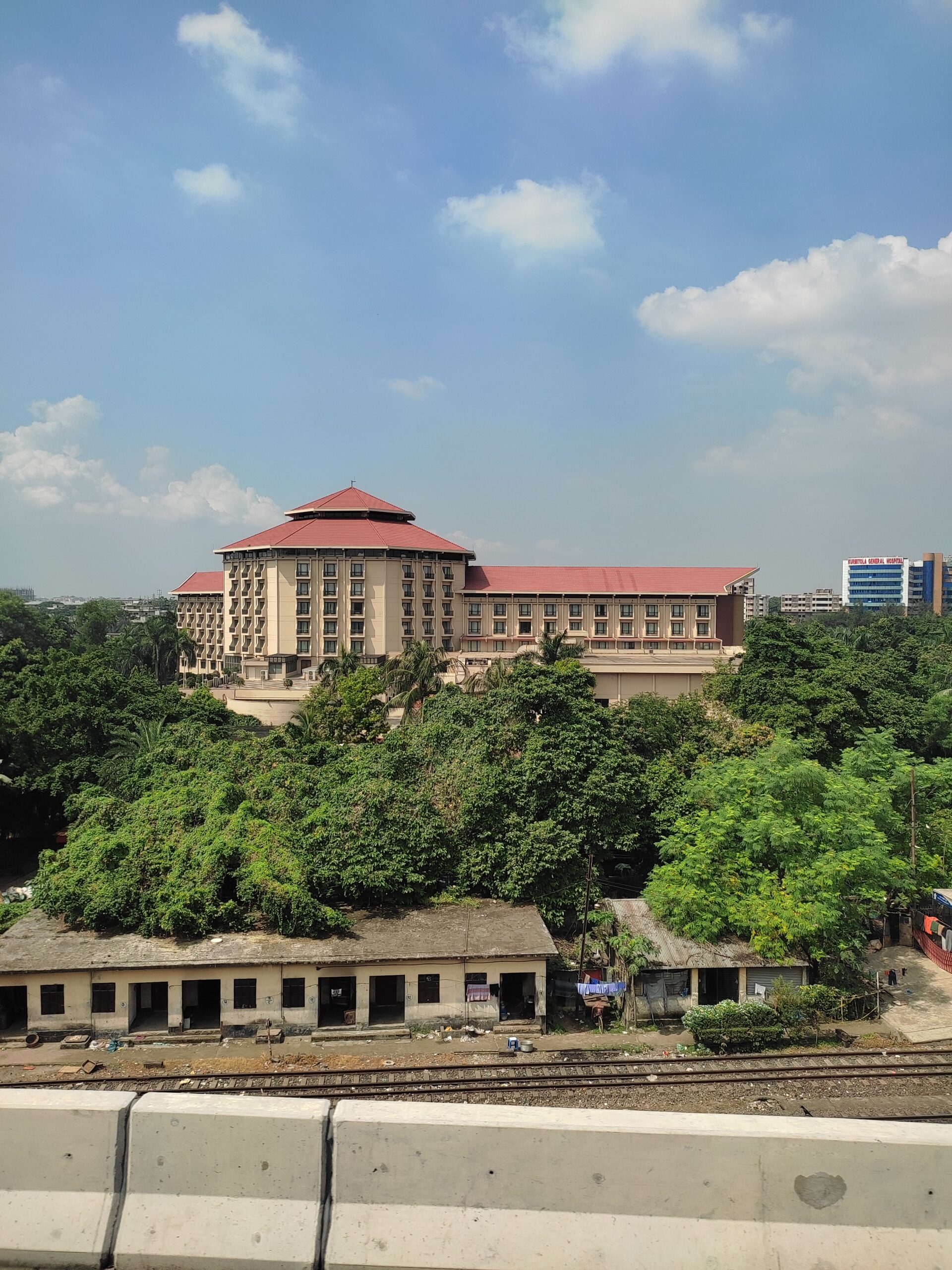 রেডিসন ব্লু ঢাকা