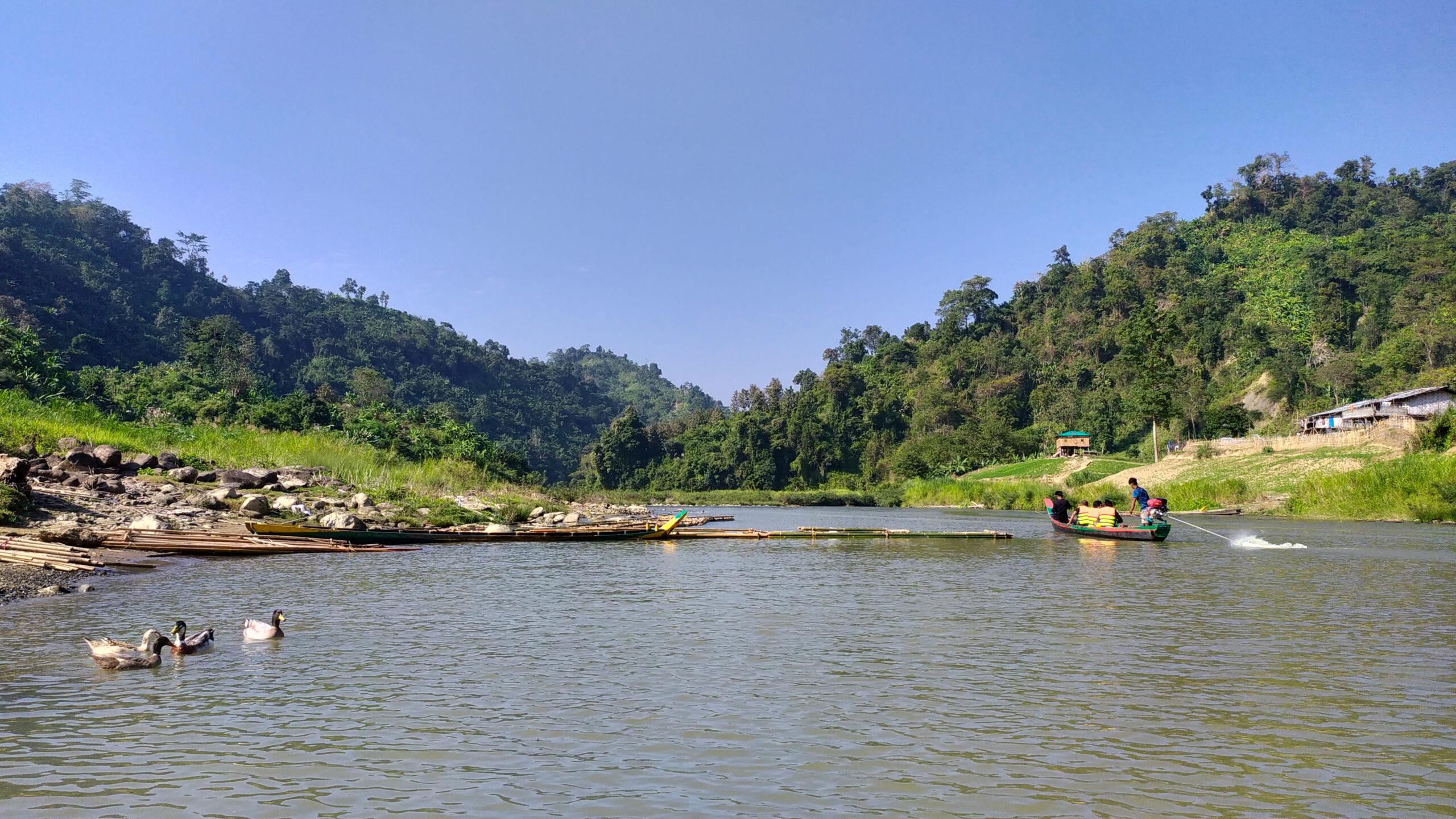 সাঙ্গু নদীর বিকেল, বান্দরবান
