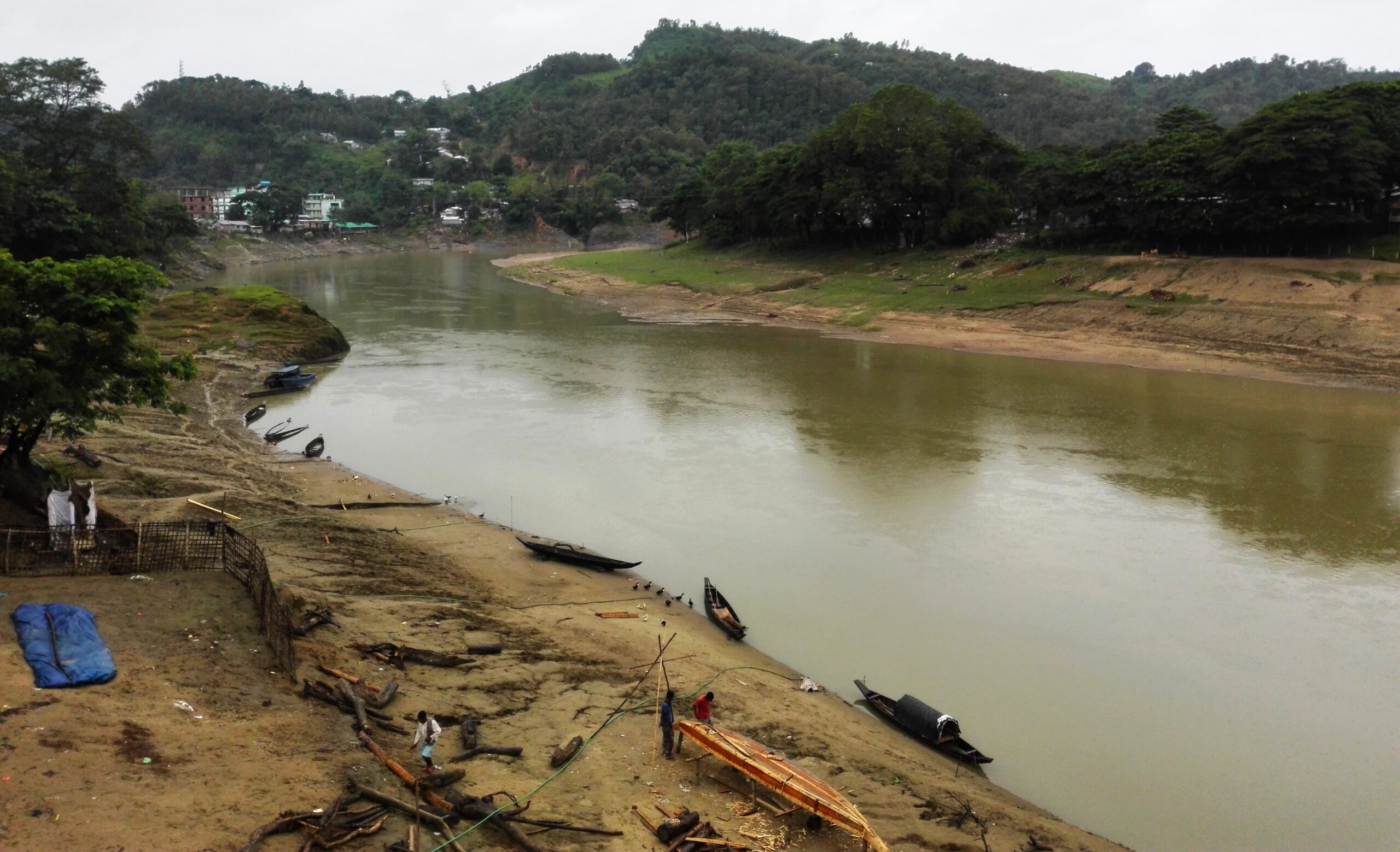 সাঙ্গু নদীর পাড়ে পাহাড়, বান্দরবান