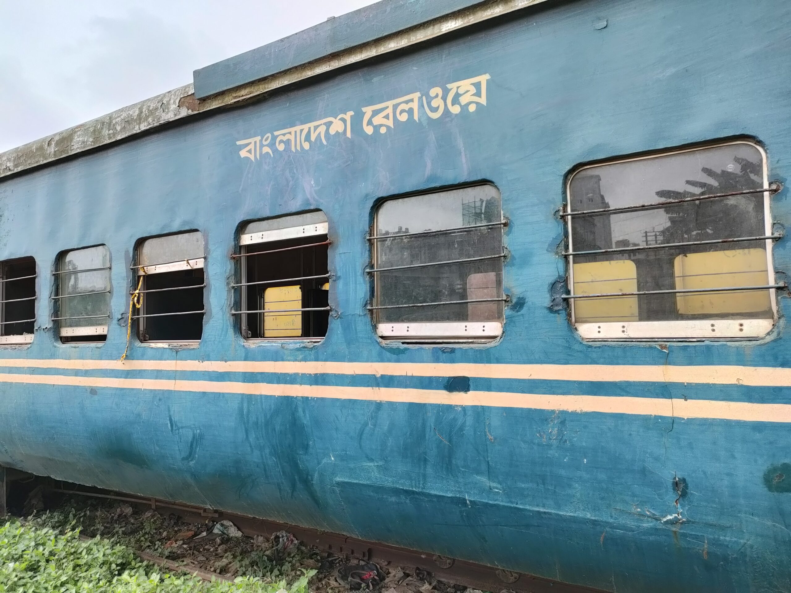 বাংলাদেশ রেলওয়ে ট্রেন